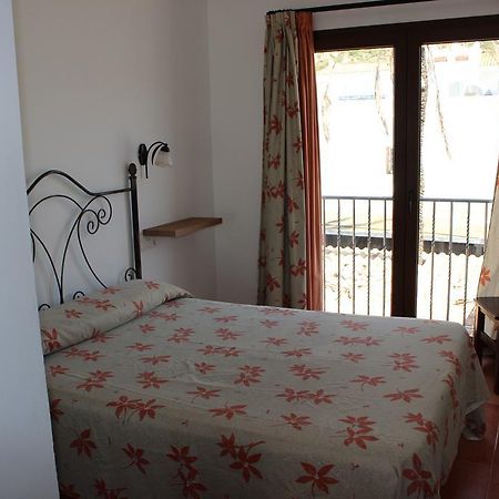 Hostal Jadraza ซาฮารา เด ลอส อาตูเนส ภายนอก รูปภาพ
