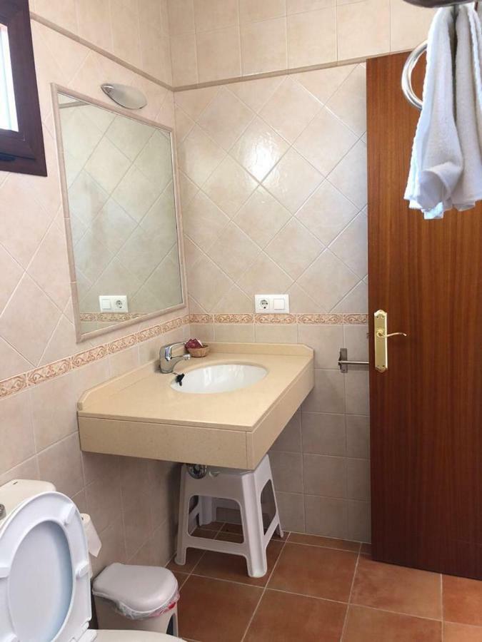Hostal Jadraza ซาฮารา เด ลอส อาตูเนส ภายนอก รูปภาพ