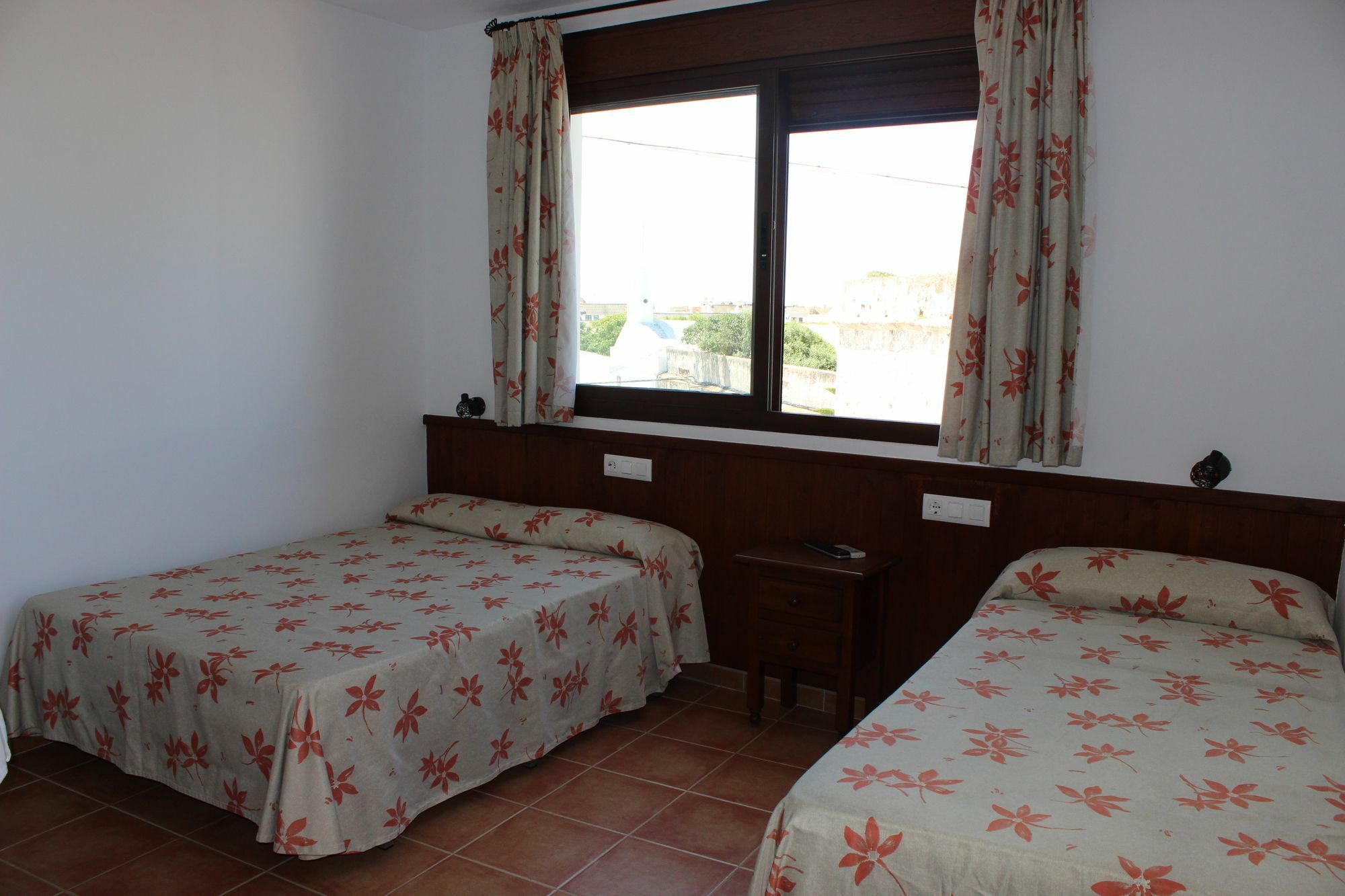 Hostal Jadraza ซาฮารา เด ลอส อาตูเนส ภายนอก รูปภาพ