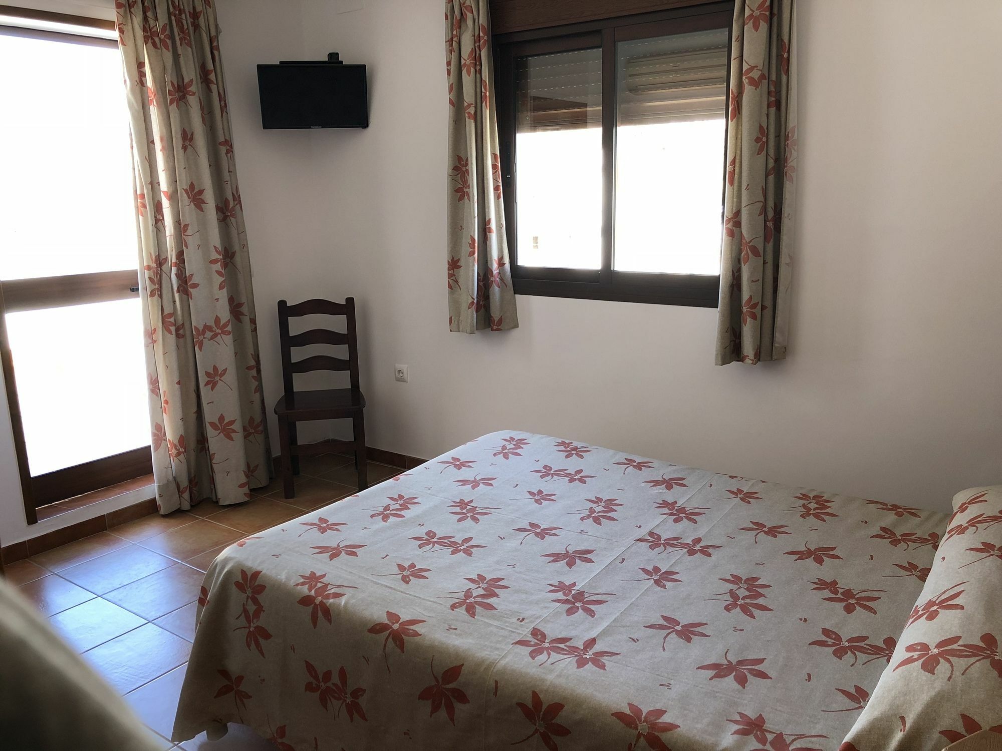 Hostal Jadraza ซาฮารา เด ลอส อาตูเนส ภายนอก รูปภาพ